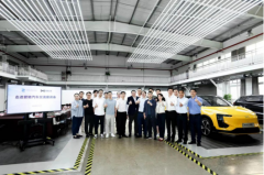 走进爱驰汽车，上海市浙江商会及青企协赋能爱驰向上突破